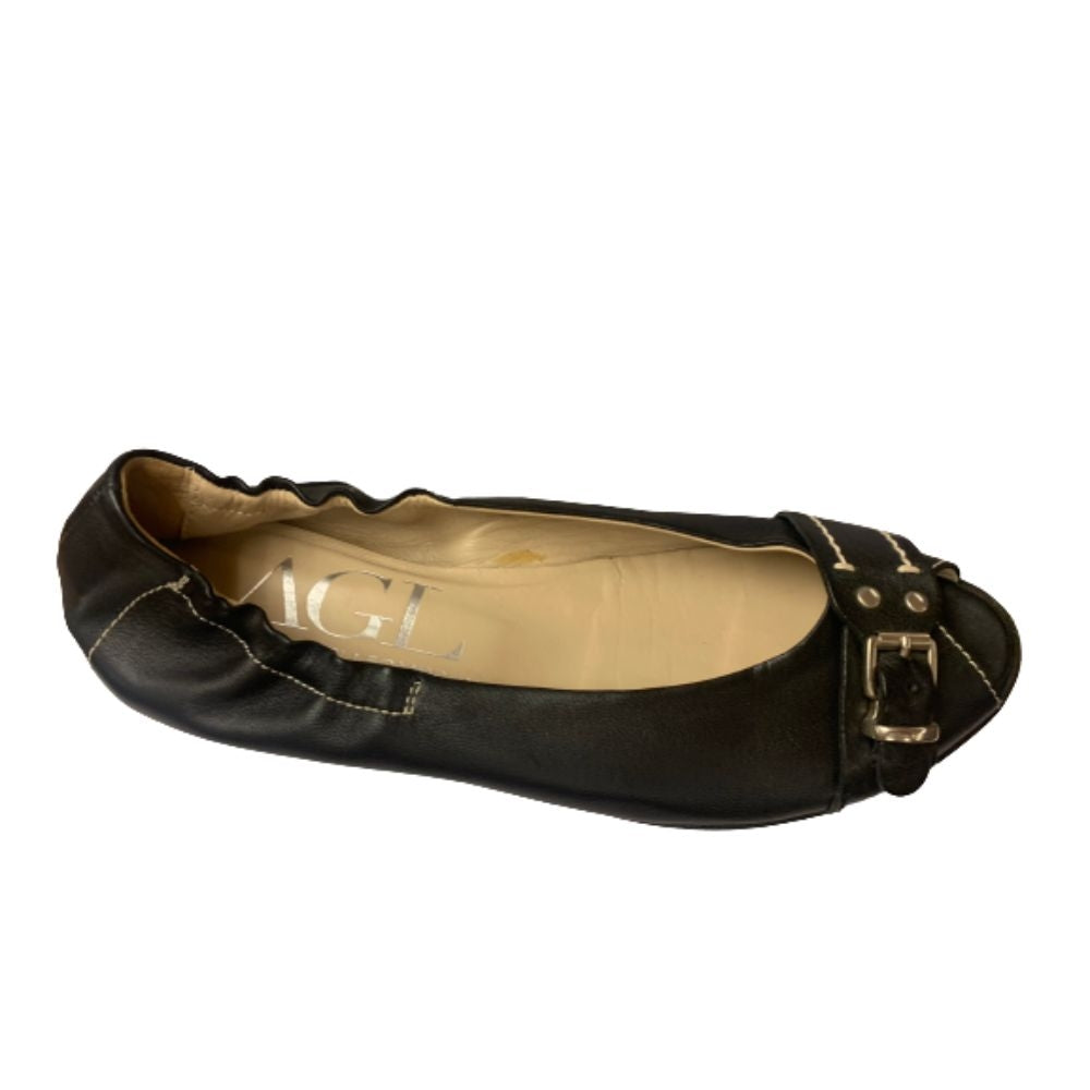 D55833OUCK Black Leather AGL Ballet Flats