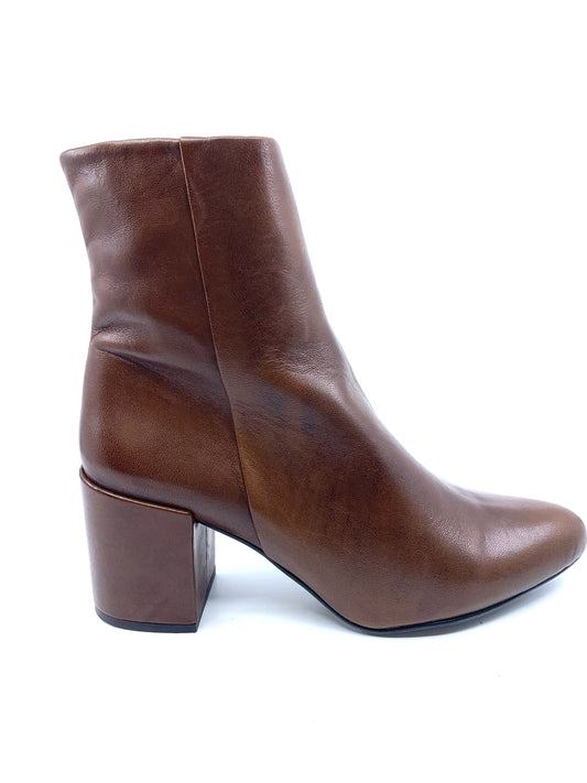 4952 Elba Brown Whiskey Leather Ethem Ankle Boot