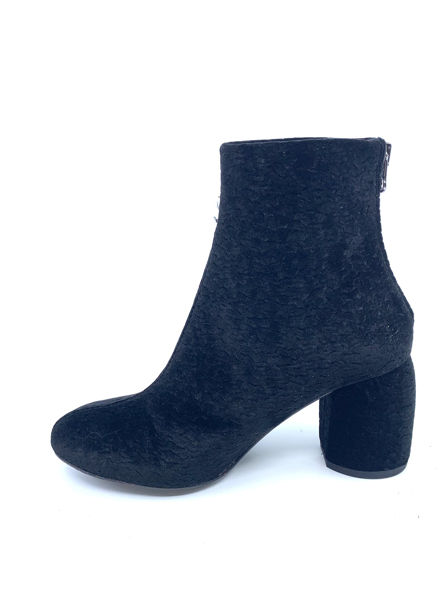 4945 Black Astracan Fabric Ethem Ankle Boot